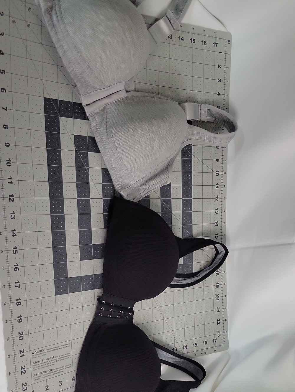 Everyday Support Wireless Bra - Black